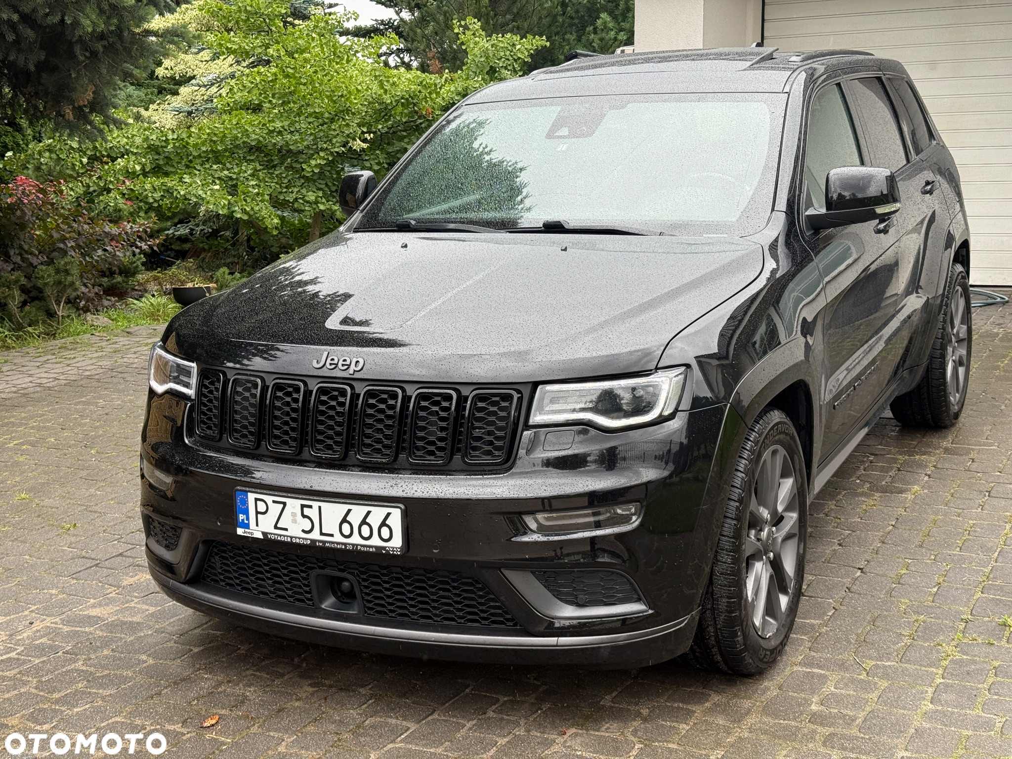 Jeep Grand Cherokee - 4