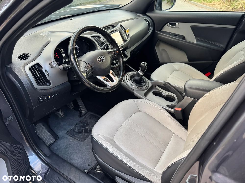 Kia Sportage 1.7 CRDI Business Line L 2WD - 12