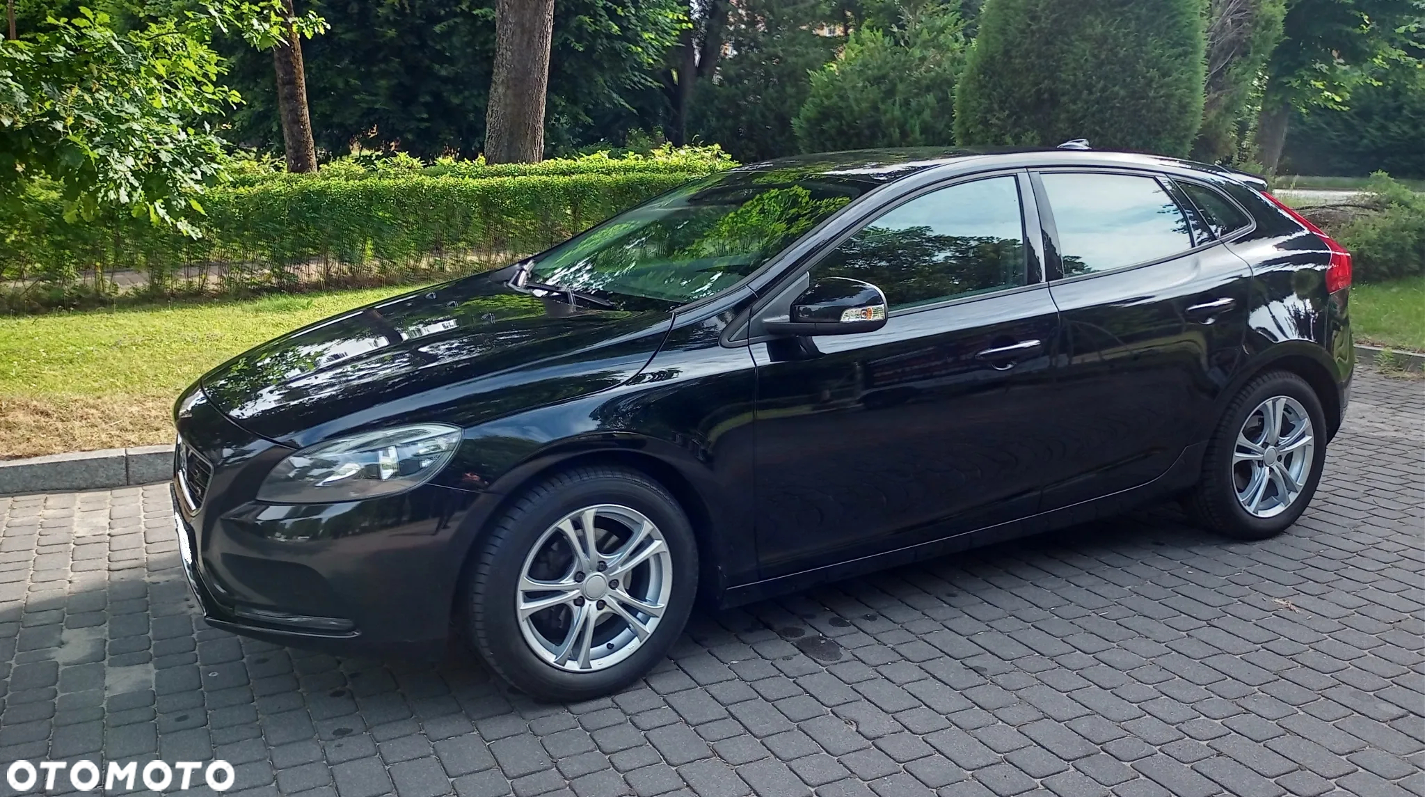 Volvo V40 D2 Momentum - 2