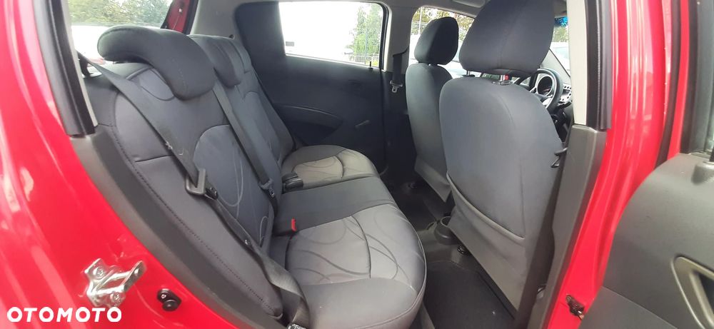 Chevrolet Spark - 34
