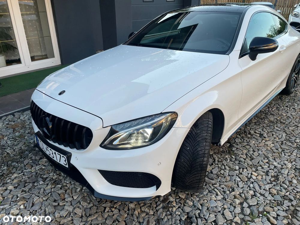 Mercedes-Benz Klasa C 200 4-Matic 9G-Tronic - 2