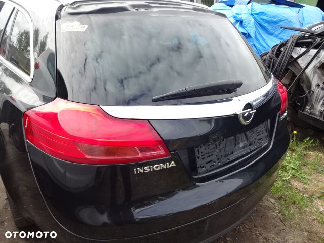 Klapa bagażnika Opel Insignia A kombi Z22C - 2