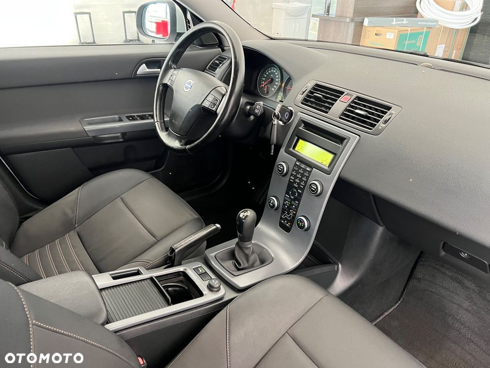 Volvo V50 1.6D DRIVe Kinetic Start-Stop - 27