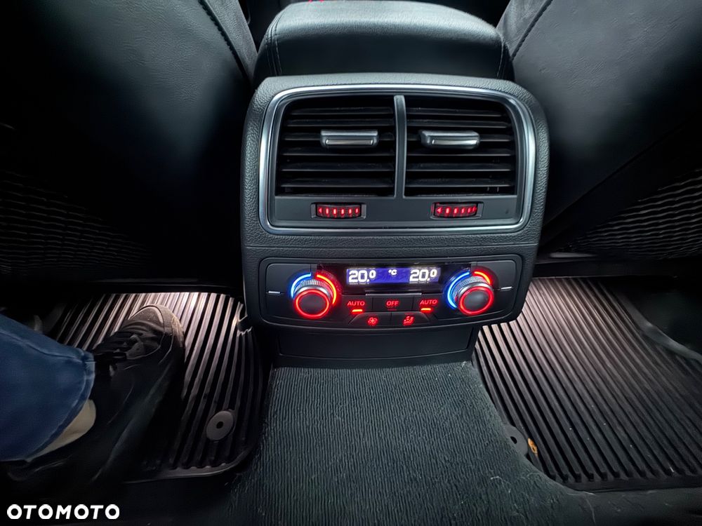 Audi A6 Avant 2.0 TDI ultra S tronic - 31