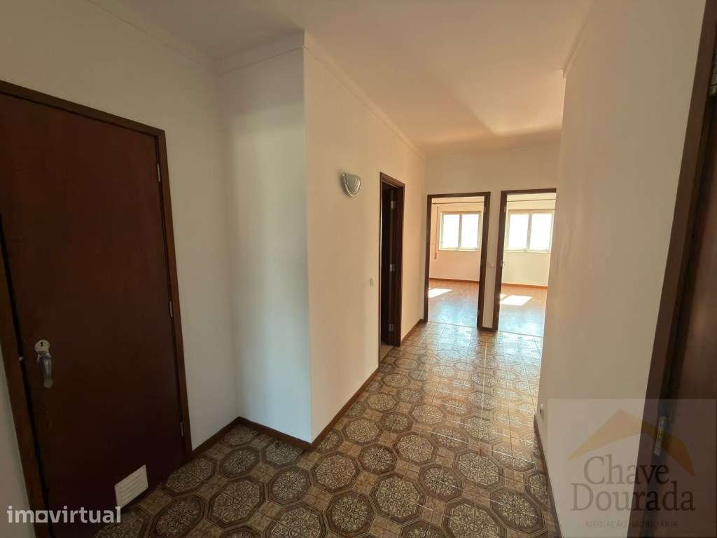Apartamento T3 com garagem - Ceira - Grande imagem: 4/19