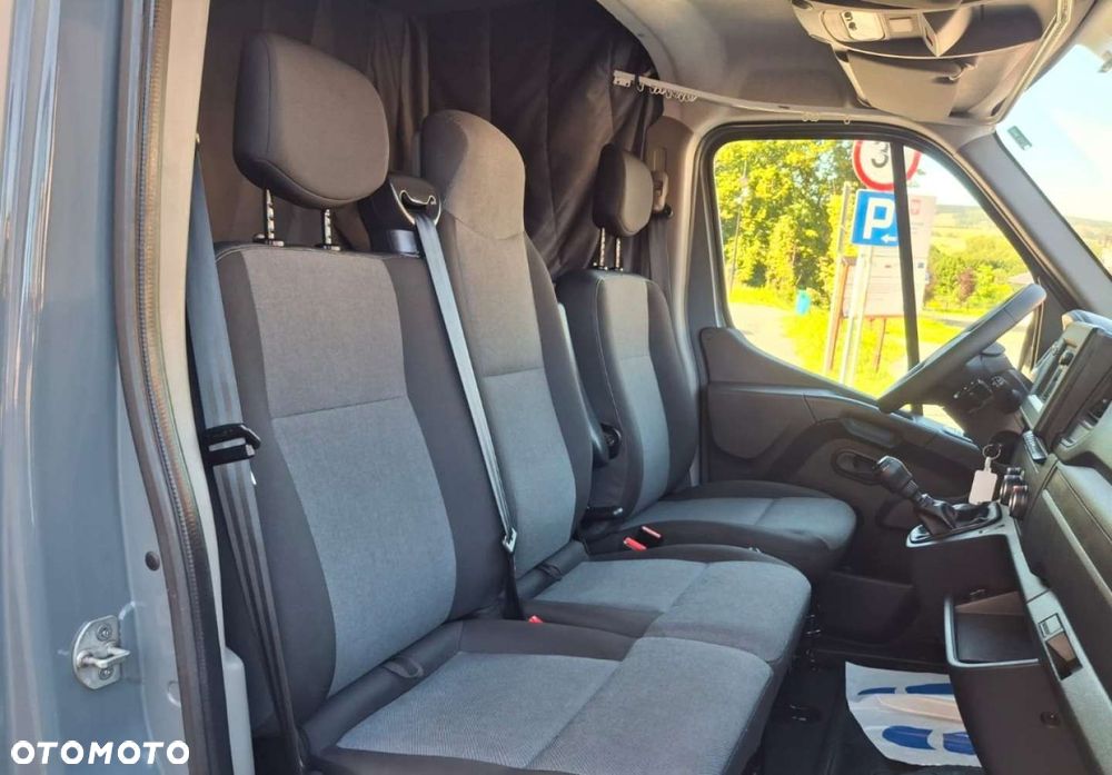Renault Master - 18