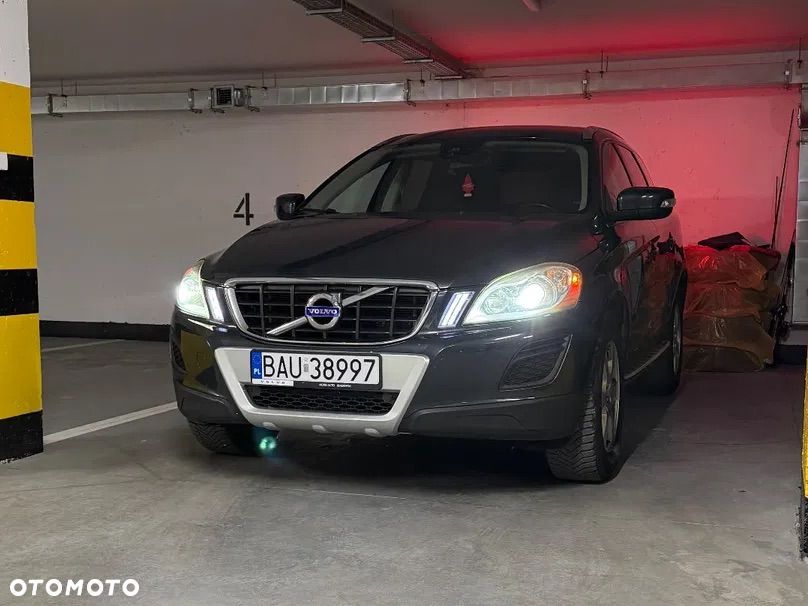 Volvo XC 60 D3 Momentum - 16