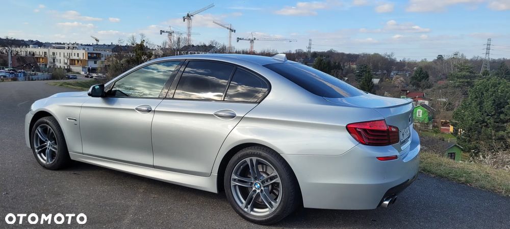 BMW Seria 5 520d M Sport Edition - 1