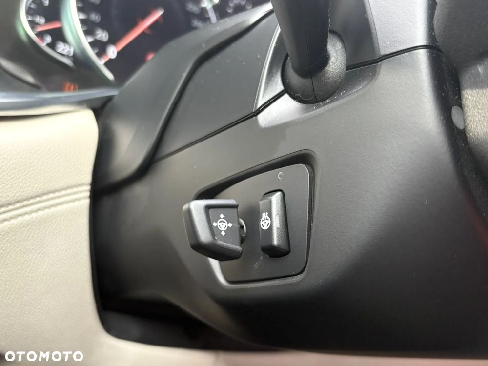 BMW Seria 7 730d xDrive - 12