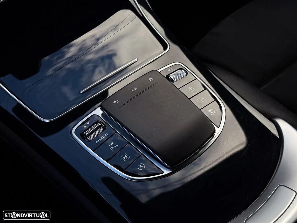 Mercedes-Benz GLC 200 - 20