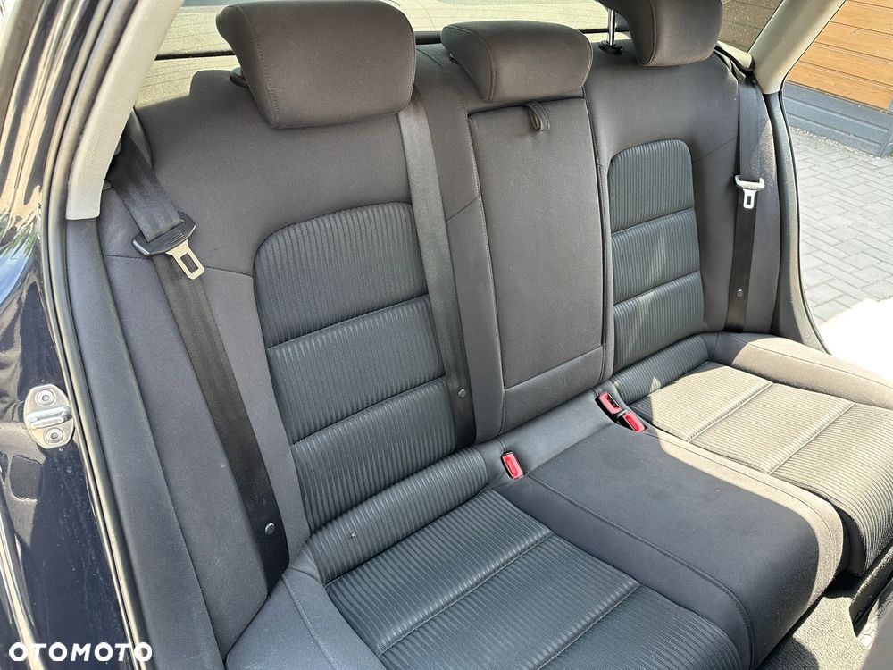 Audi A4 Limousine - 23