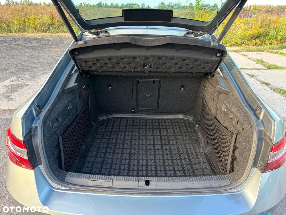Skoda Superb 2.0 TSI Style DSG - 11