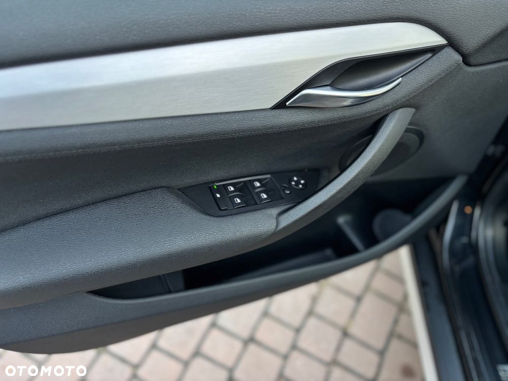 BMW X1 xDrive20d - 32