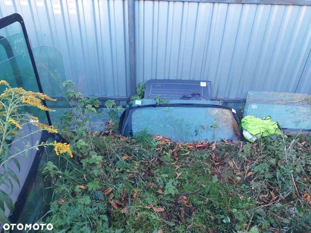 SZYBA TYŁ KLAPY BAGAŻNIKA LAND ROVER FREELANDER I 5D MAZOWSZE - 4