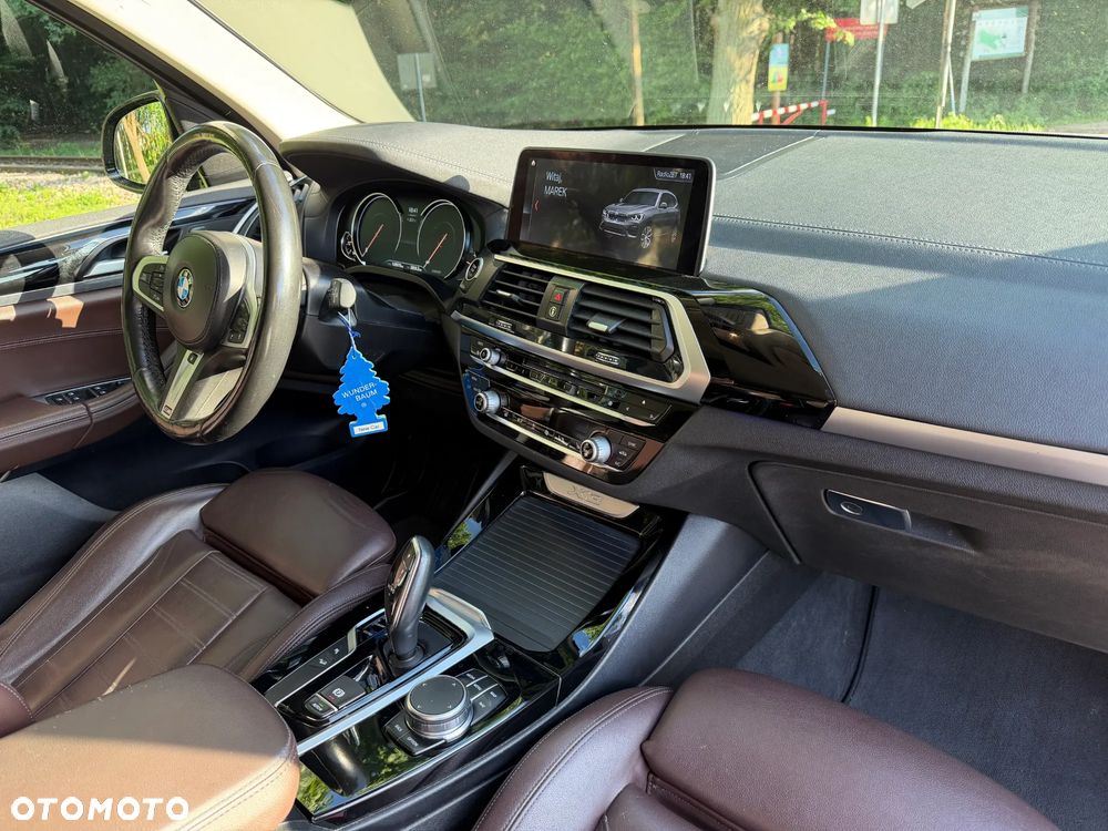 BMW X3 xDrive20d Luxury Line - 19