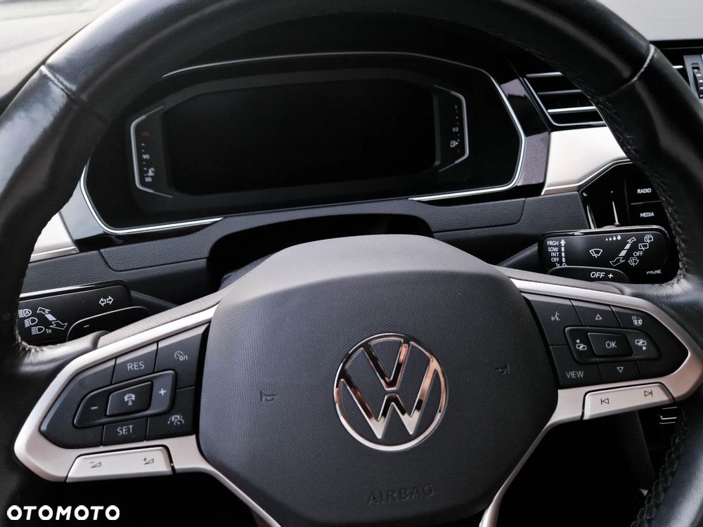 Volkswagen Passat 1.5 TSI EVO Elegance DSG - 10