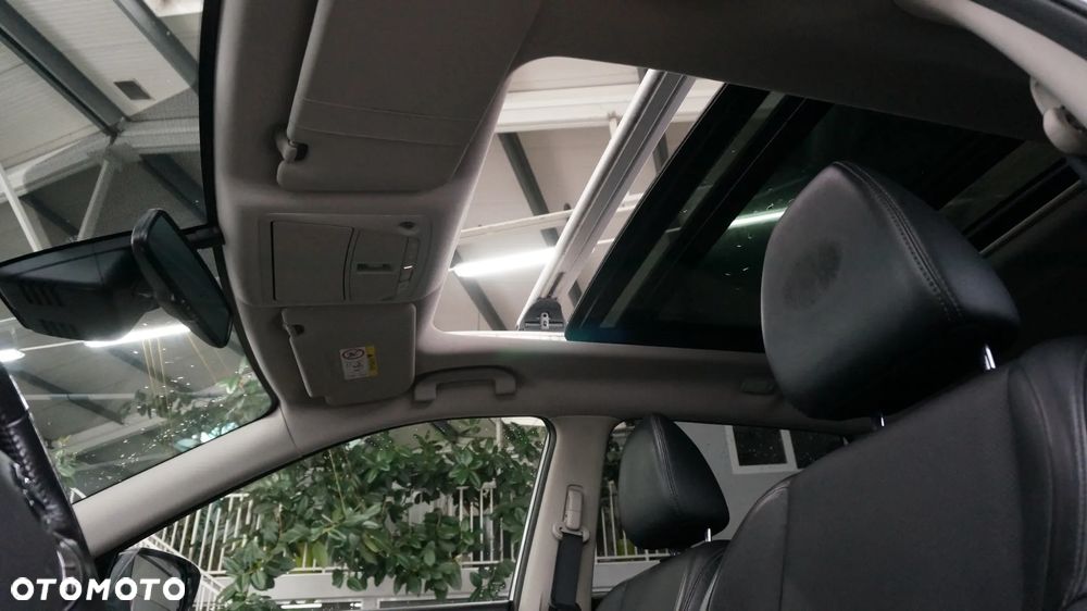 Nissan X-Trail 1.6 DCi Tekna 2WD Xtronic - 23