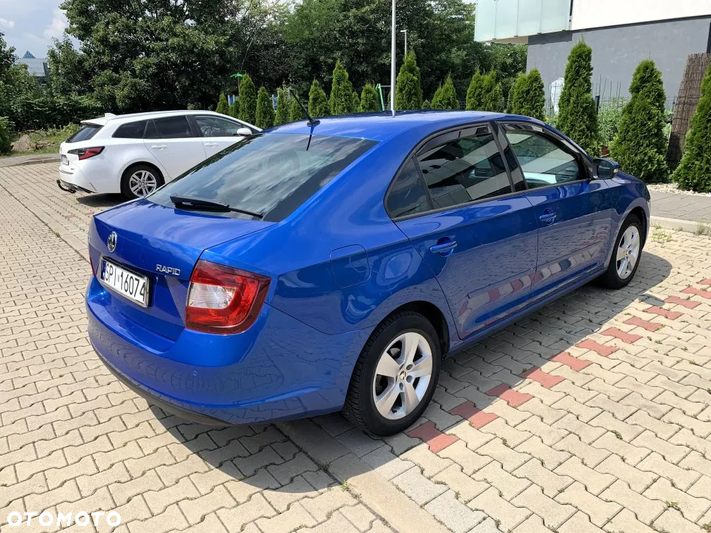 Skoda RAPID Spb 1.0 TSI Active - 4