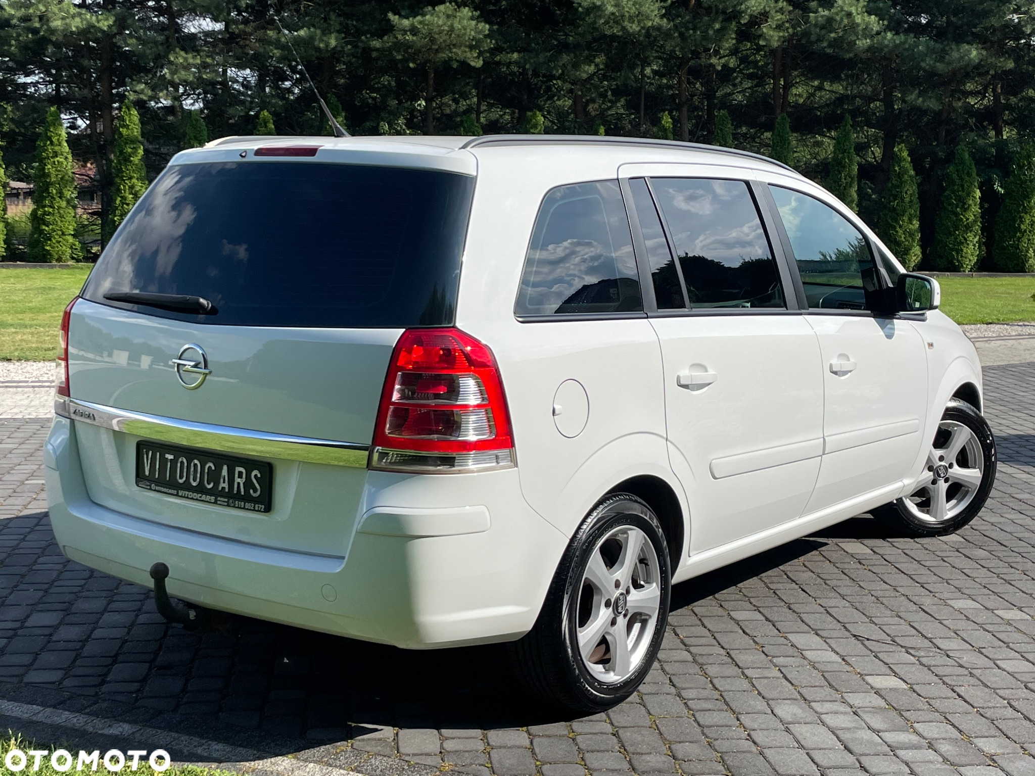Opel Zafira 1.8 Innovation - 16