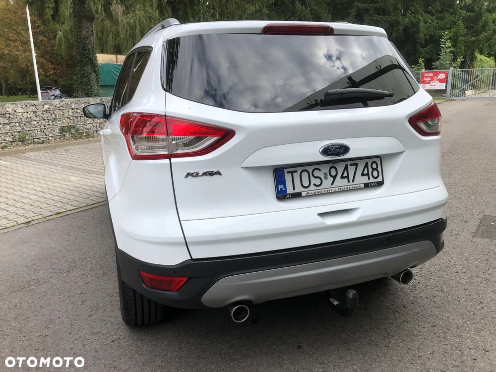 Ford Kuga 2.0 TDCi 2x4 Titanium - 15