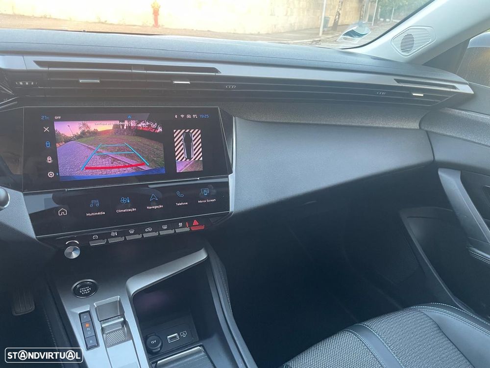 Peugeot 308 SW 1.6 Hybrid Allure e-EAT8 - 34