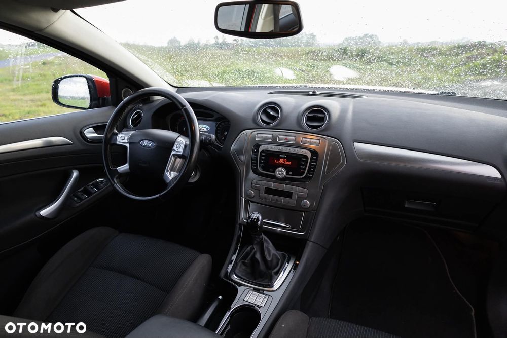 Ford Mondeo 2.0 Viva Titanium - 3