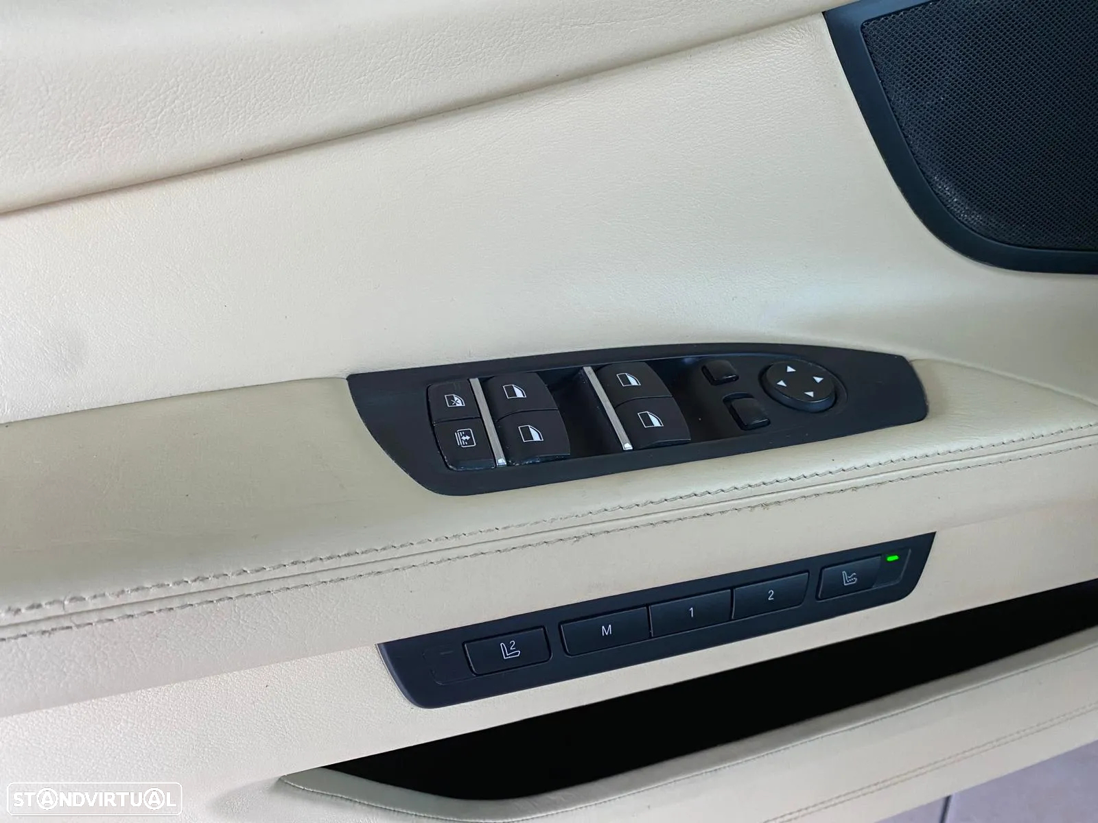 BMW 750 d xDrive - 27