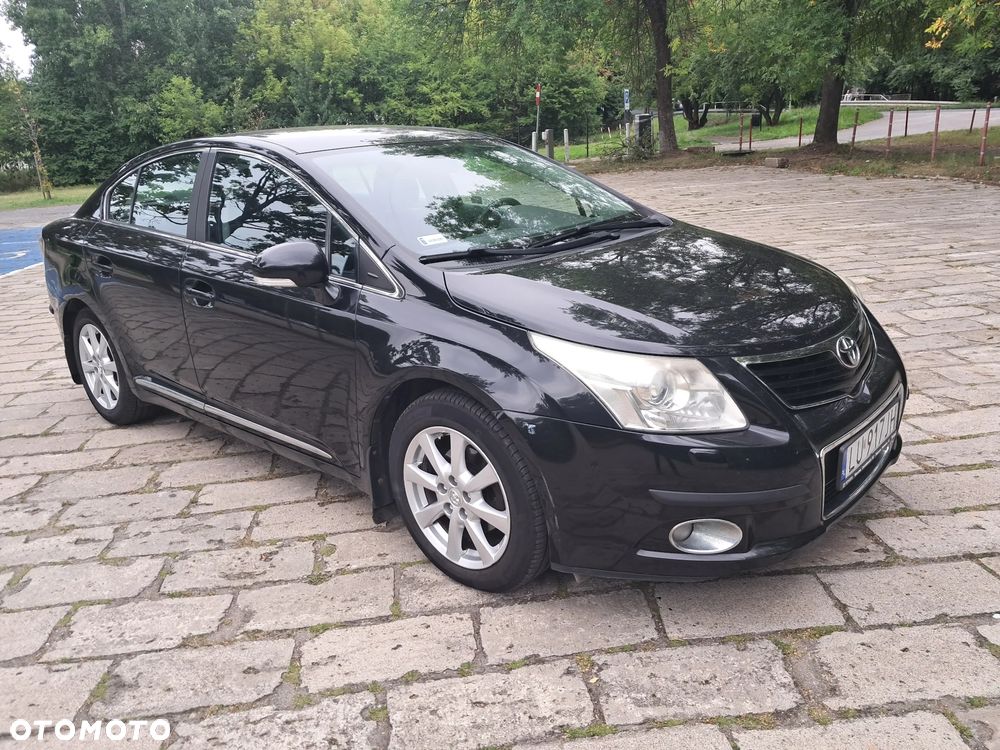 Toyota Avensis 2.0 D-4D Sol - 1