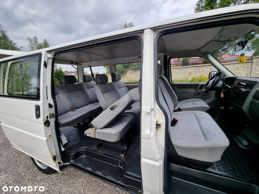 Volkswagen Transporter Mixt - 24