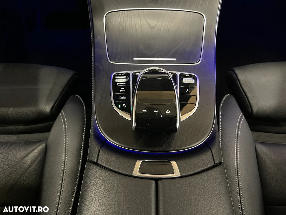 Mercedes-Benz E 200 d 9G-TRONIC - 23