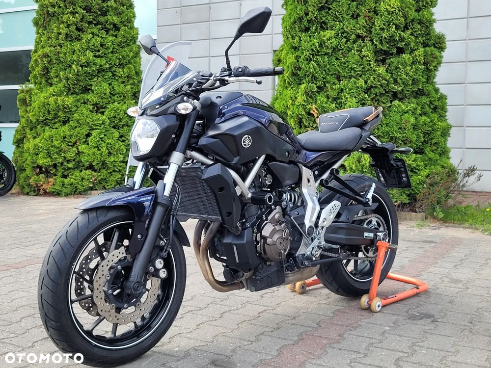 Yamaha MT - 7