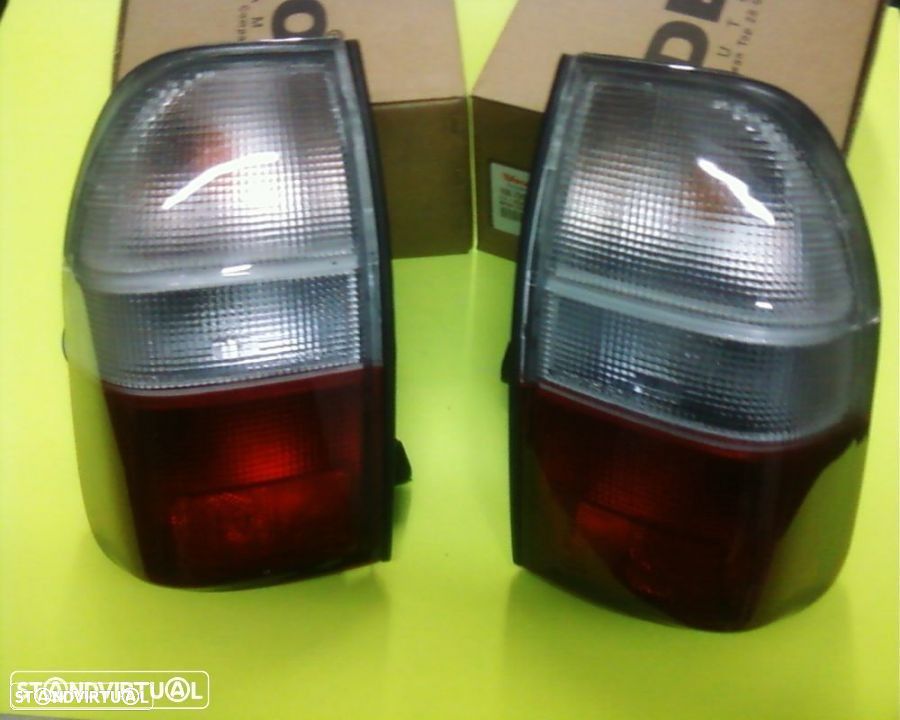 farolins stop mitsubishi l200 k74 strakar (novos) - 1