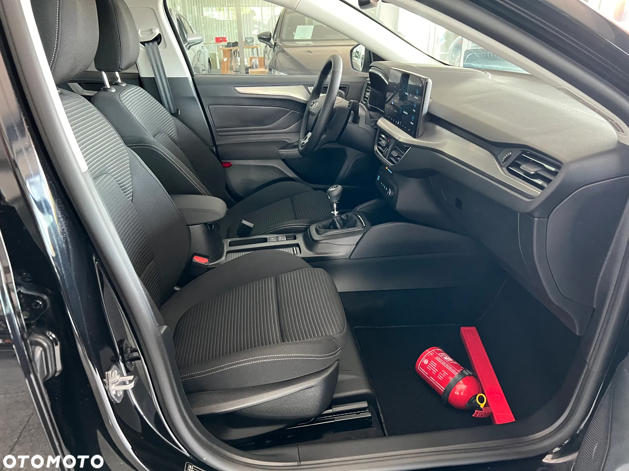 Ford Focus 1.0 EcoBoost Titanium - 38