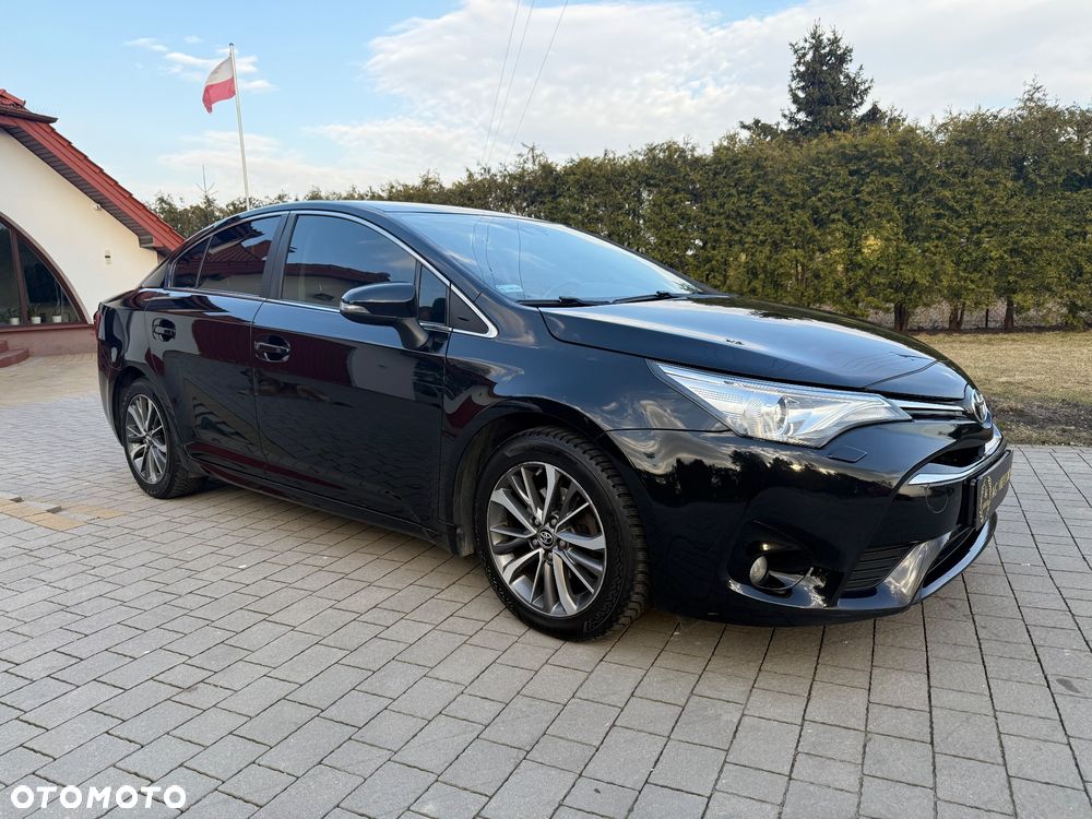 Toyota Avensis 2.0 Premium MS - 8