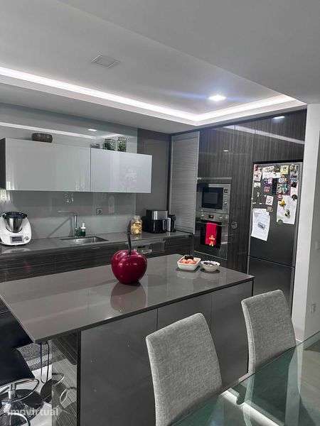 Apartamento T3 em Paredes - Grande imagem: 2/12
