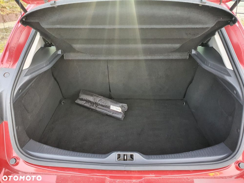 Renault Megane 1.6 16V 110 Dynamique - 11