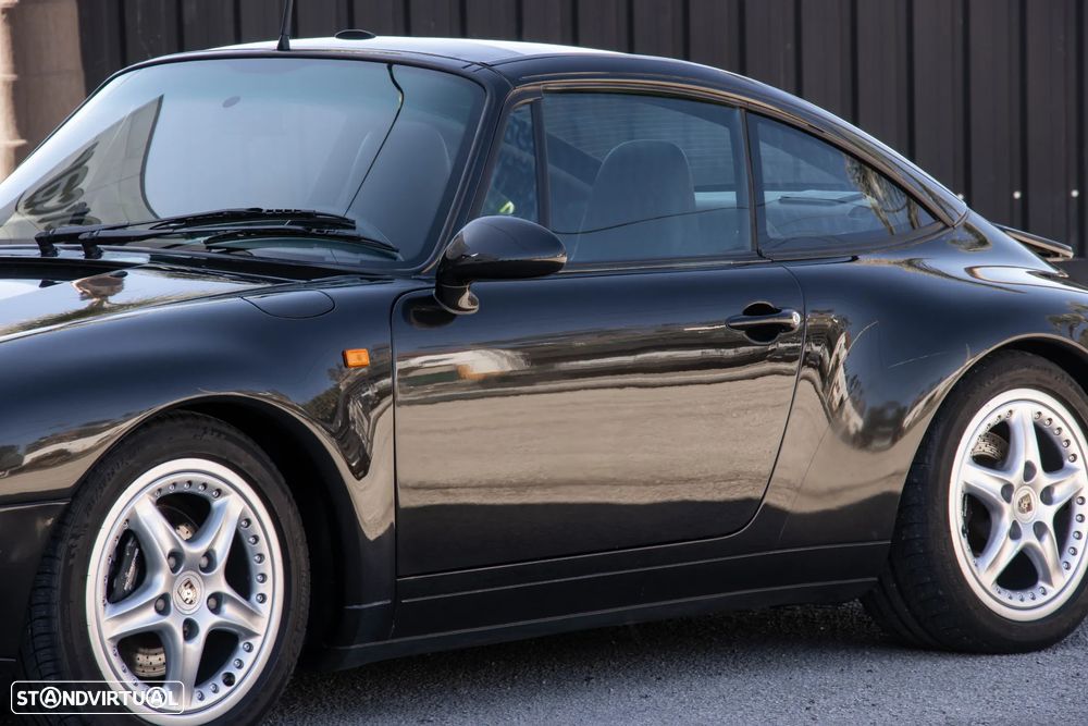 Porsche 911 (993) - 3