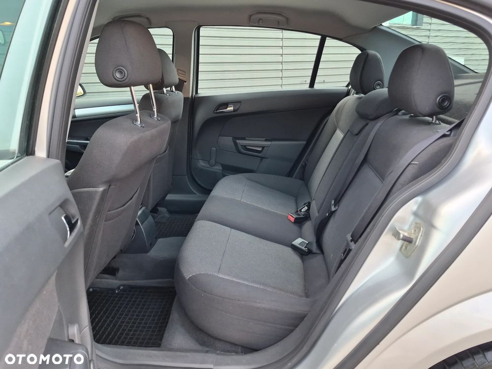 Opel Astra 1.6 Essentia EU5 - 7