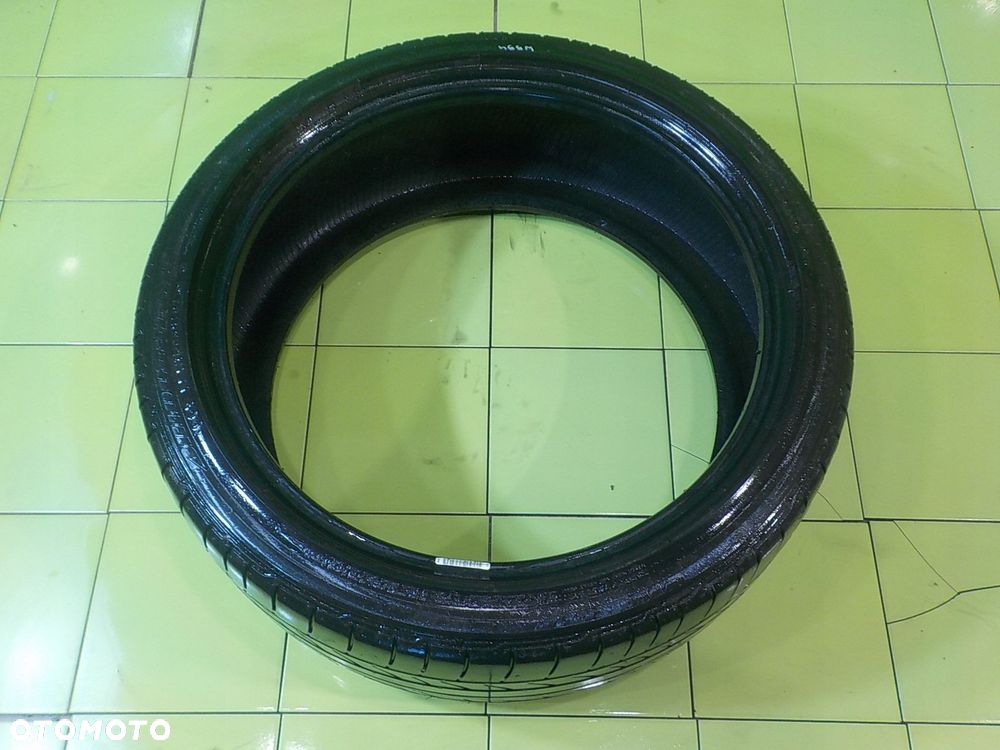 BRIDGESTONE POTENZA RE050A 96Y 235/40/19 opona letnia 5,78mm - 2