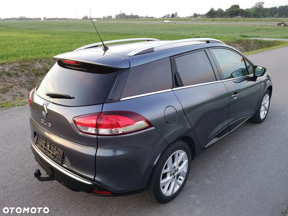 Renault Clio TCe 90 Luxe - 5