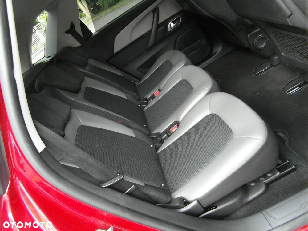 Citroën C4 Picasso 1.6 e-HDi Intensive - 32