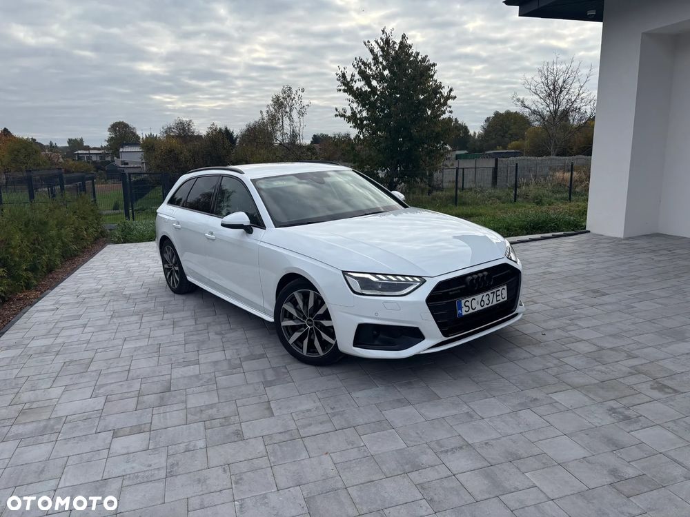 Audi A4 - 1