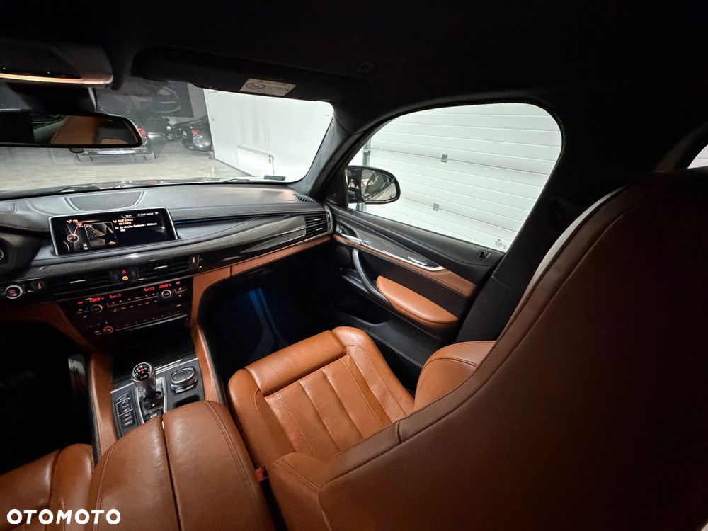 BMW X6M - 29