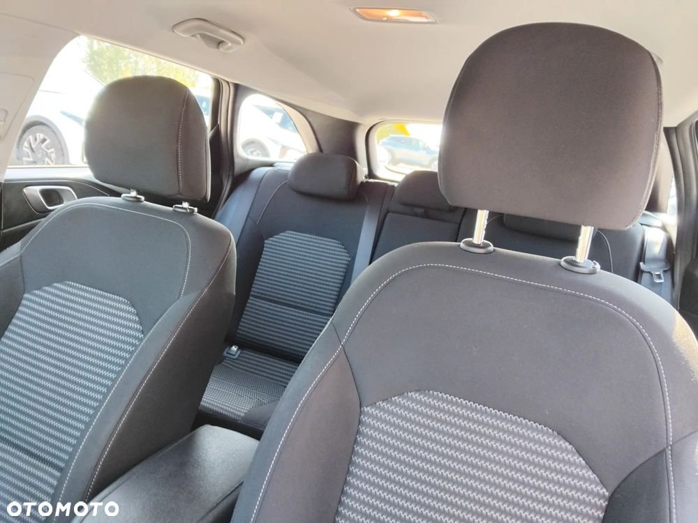 Kia Ceed 1.5 T-GDI M - 21