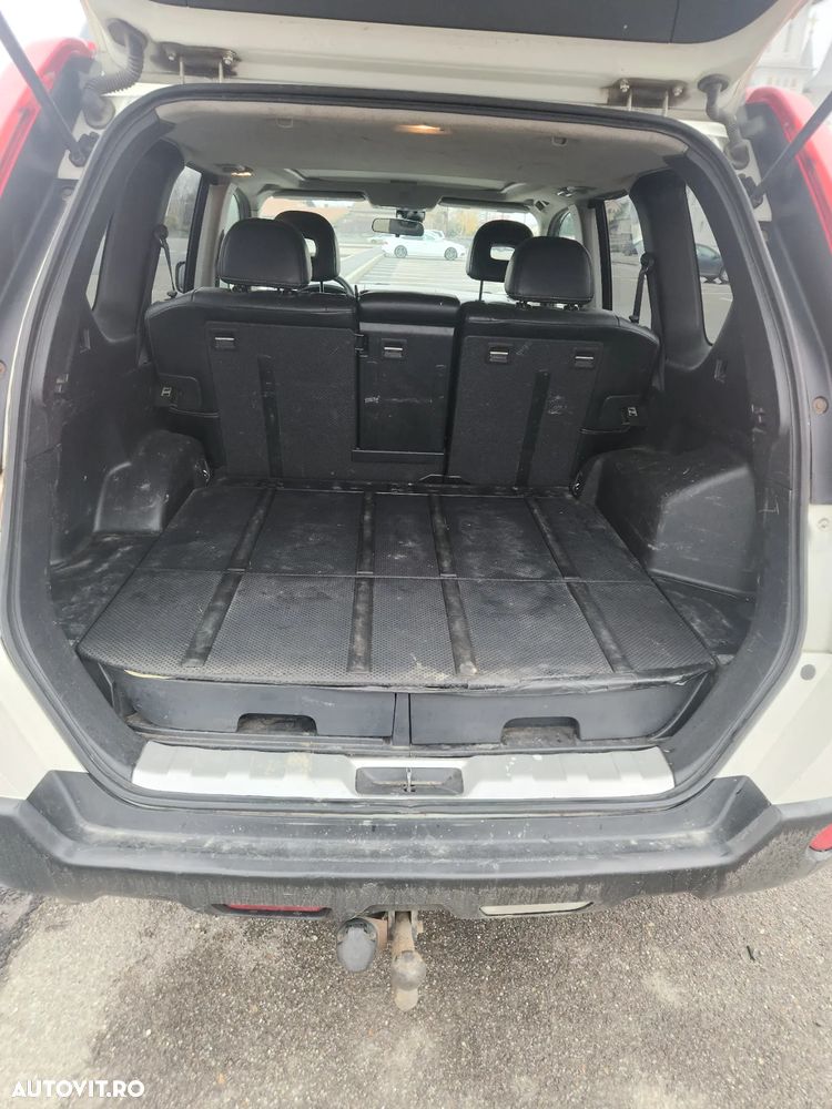 Nissan X-Trail 2.0 dCi DPF All Mode 4X4-i Elegance Aut - 3