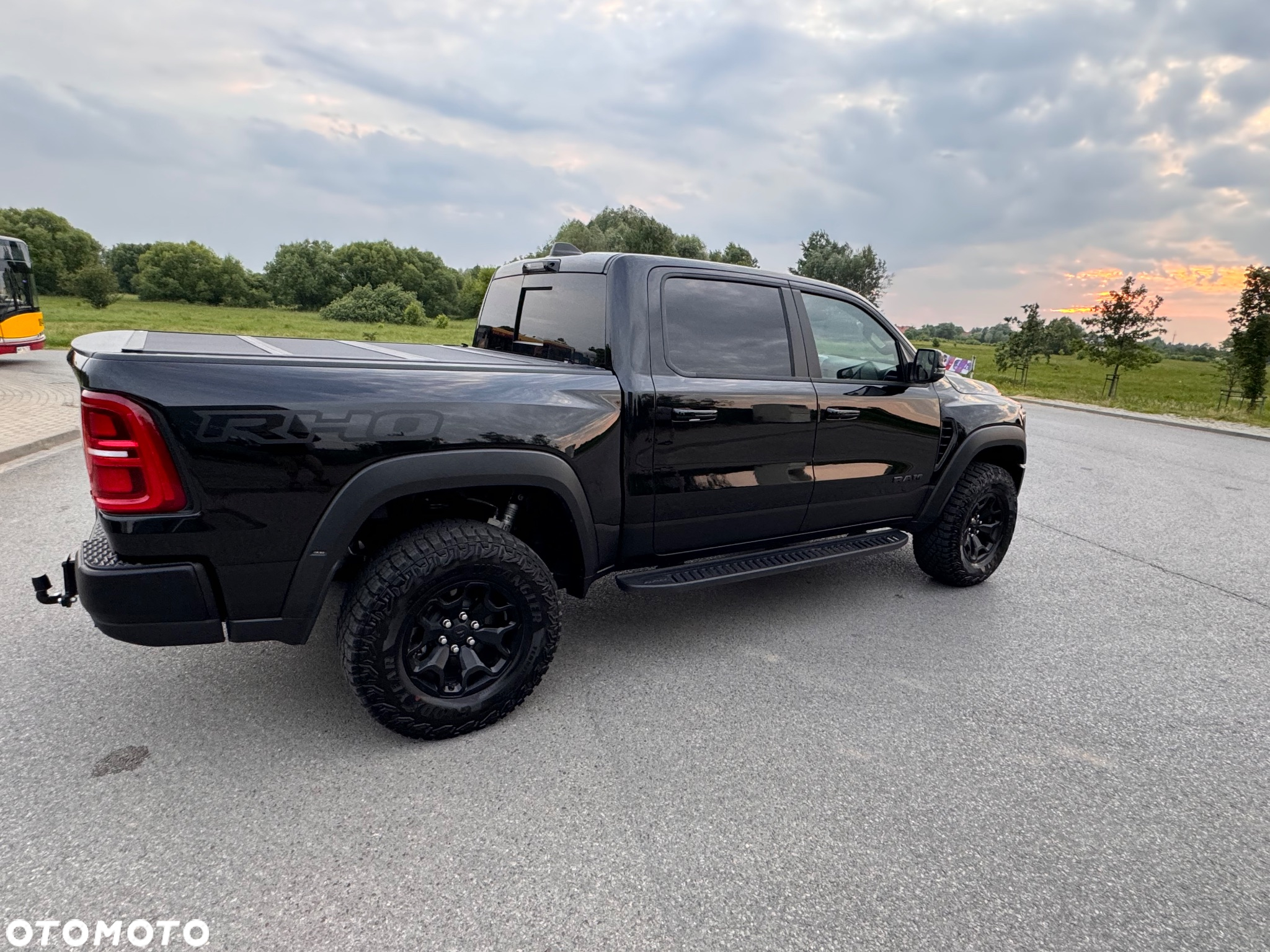 RAM 1500 - 18