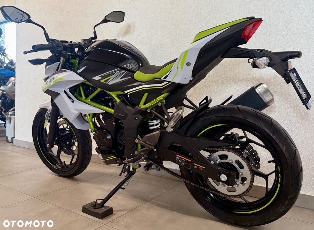Kawasaki Z - 6