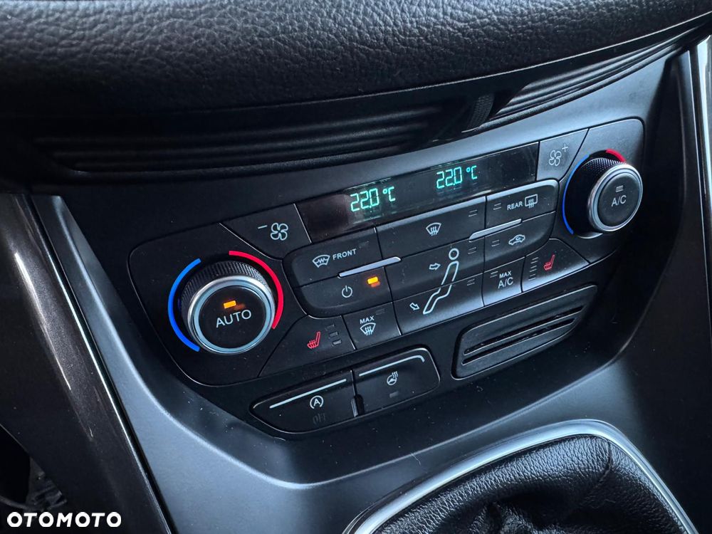 Ford C-MAX 1.5 TDCi Start-Stop-System Titanium - 26