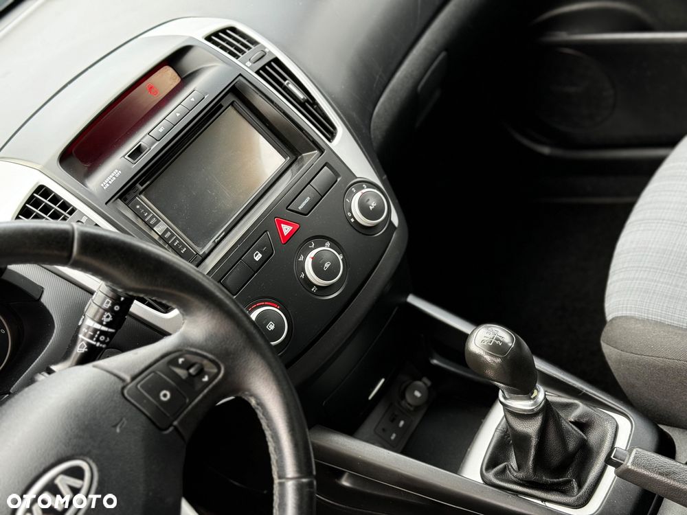 Kia Ceed 1.4 CVVT Spirit - 13