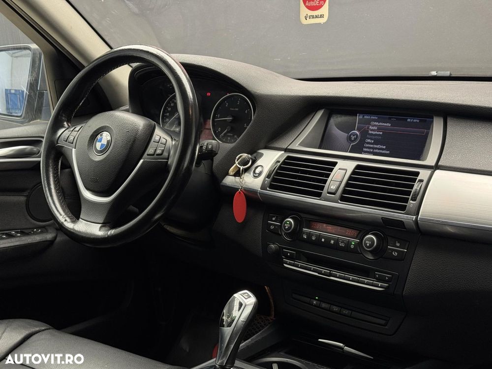 BMW X5 xDrive40d - 7